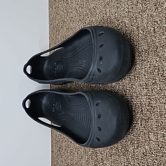 Crocs Mary Janes Black Slipon Flats Sz 7 Women's - Picture 2 of 4